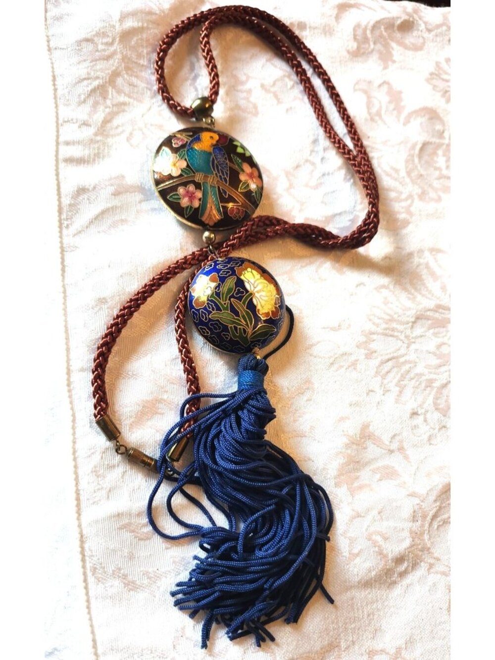 Vintage Cloisonné Double Pendant Necklace With Parrot & Floral Motif  Royal Blue - Picture 8 of 9